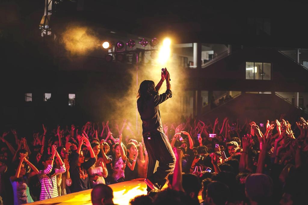 Rockband live on stage with dynamic lighting